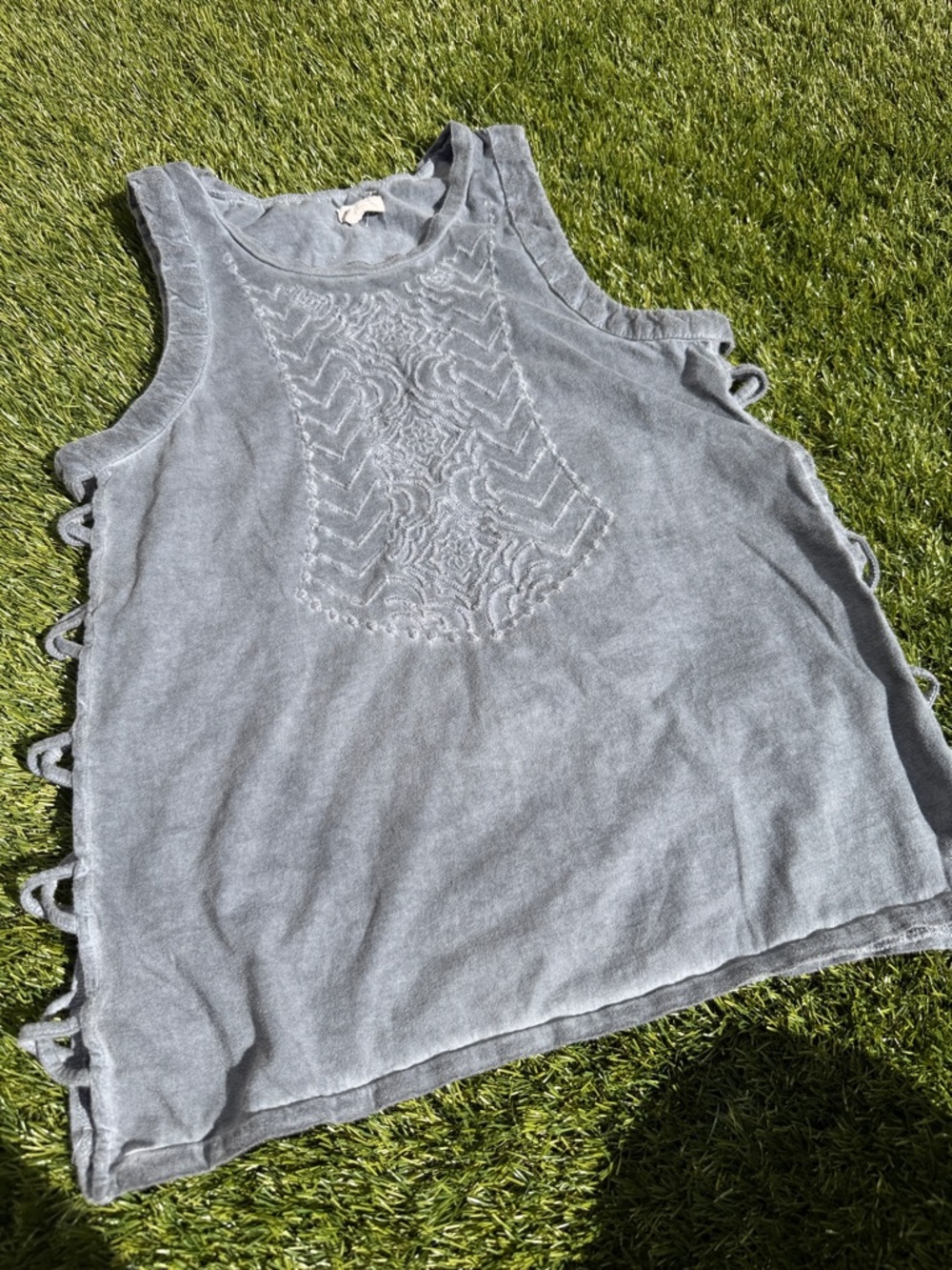 O'Neill Light Gray Embroidered Side-Loop Tank